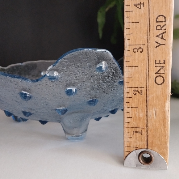 💥💥Vintage Clear Blue 3 Footed Hobnail Open Candy Dish 8” X Apprx 3” Tall - Picture 7 of 8